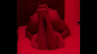 Akabando kom namorada