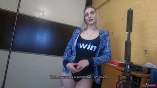 Starejši brat je ponudil svojo malo sestro, da zaslužiti nekaj denarja s pomočjo svoje telo! Creampie muco dvakrat!