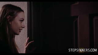 Tiener Hoer Dochter Wilde Gewoon Een Grote Lul