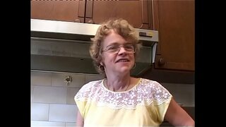 Moj kurac ne moremo upreti, da nepremagljiv čar mature kurba! Vol. 8