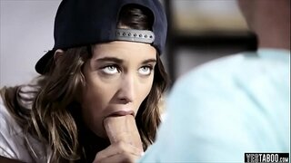 تبدیل لزبین من stepsis به شیطان و غریب